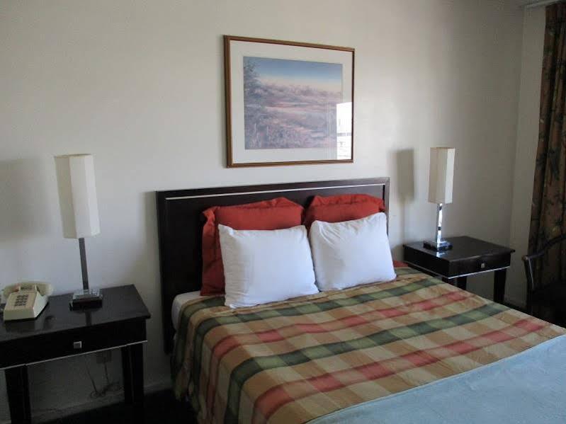 Lax Suites Ель-Сегундо Екстер'єр фото